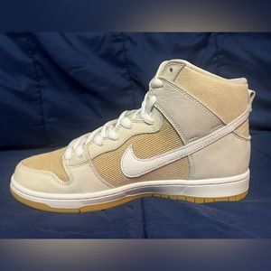 New Men’s Nike SB Dunk High Pro ISO Orange Label Natural size 9